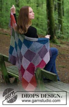 184-13 Autumn Nights by DROPS Design